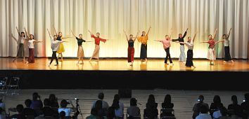 舞踊班 舞踊班