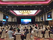 沖縄-ホテルでの夕食 修学旅行
