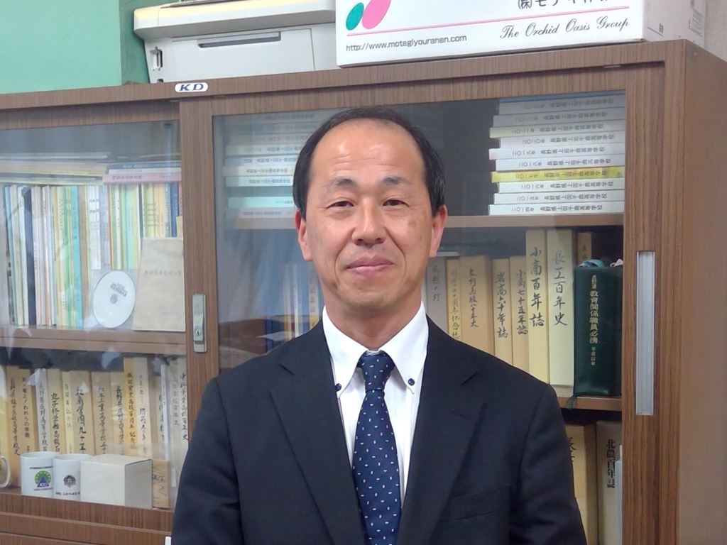 学校長弓削俊宏がご挨拶申し上げます