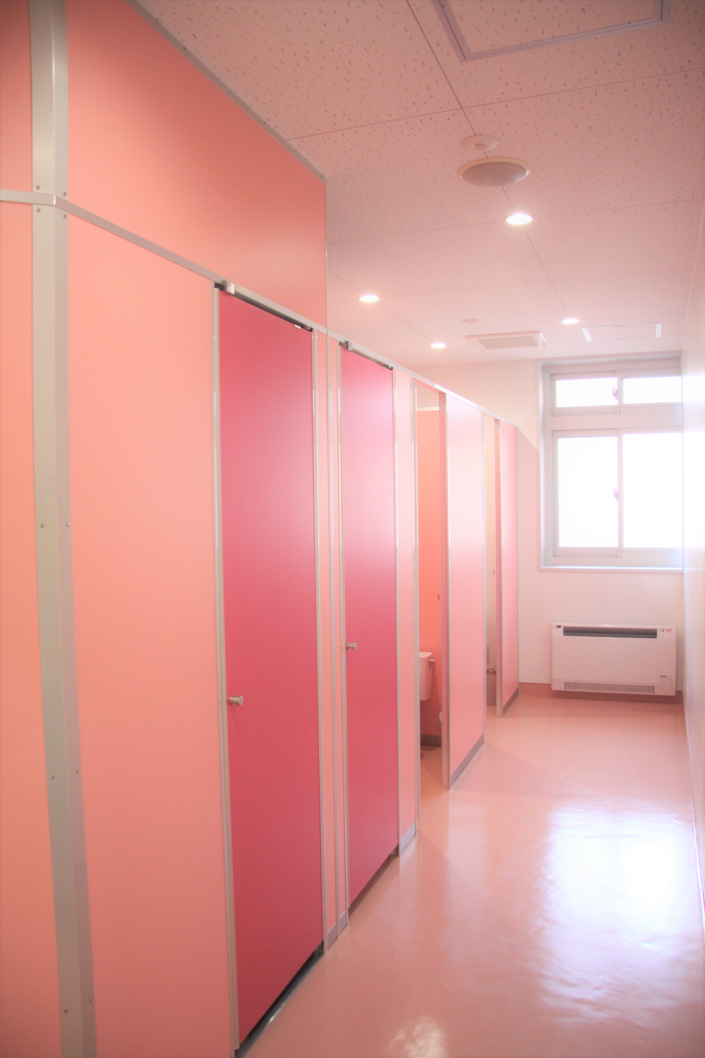 管理棟トイレを全面リニューアルしました！ 長野県長野工業高等学校