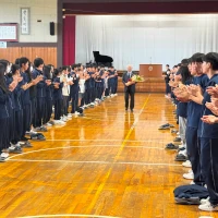 終始業式の画像