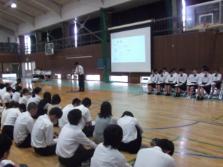 今年度の方針・予算と、東雲祭について審議