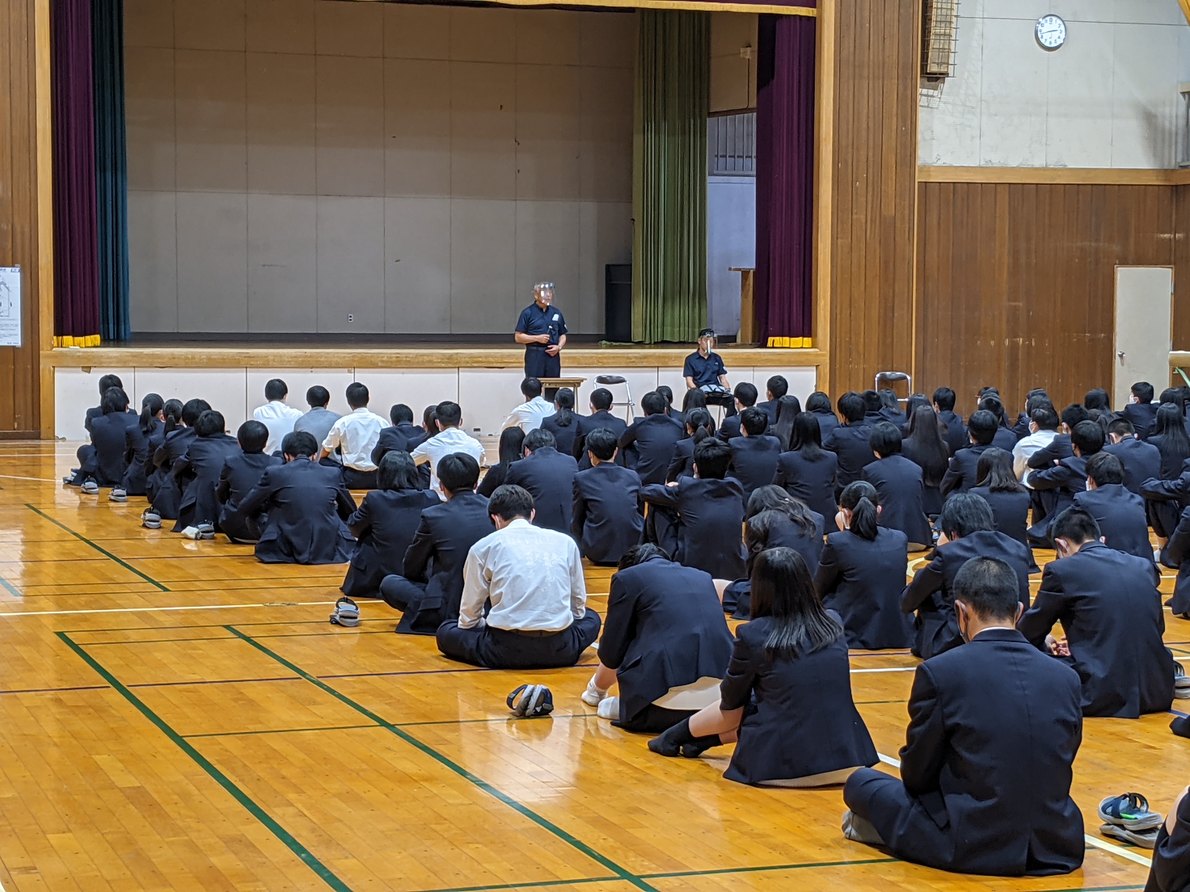 薬物乱用防止講演会の様子