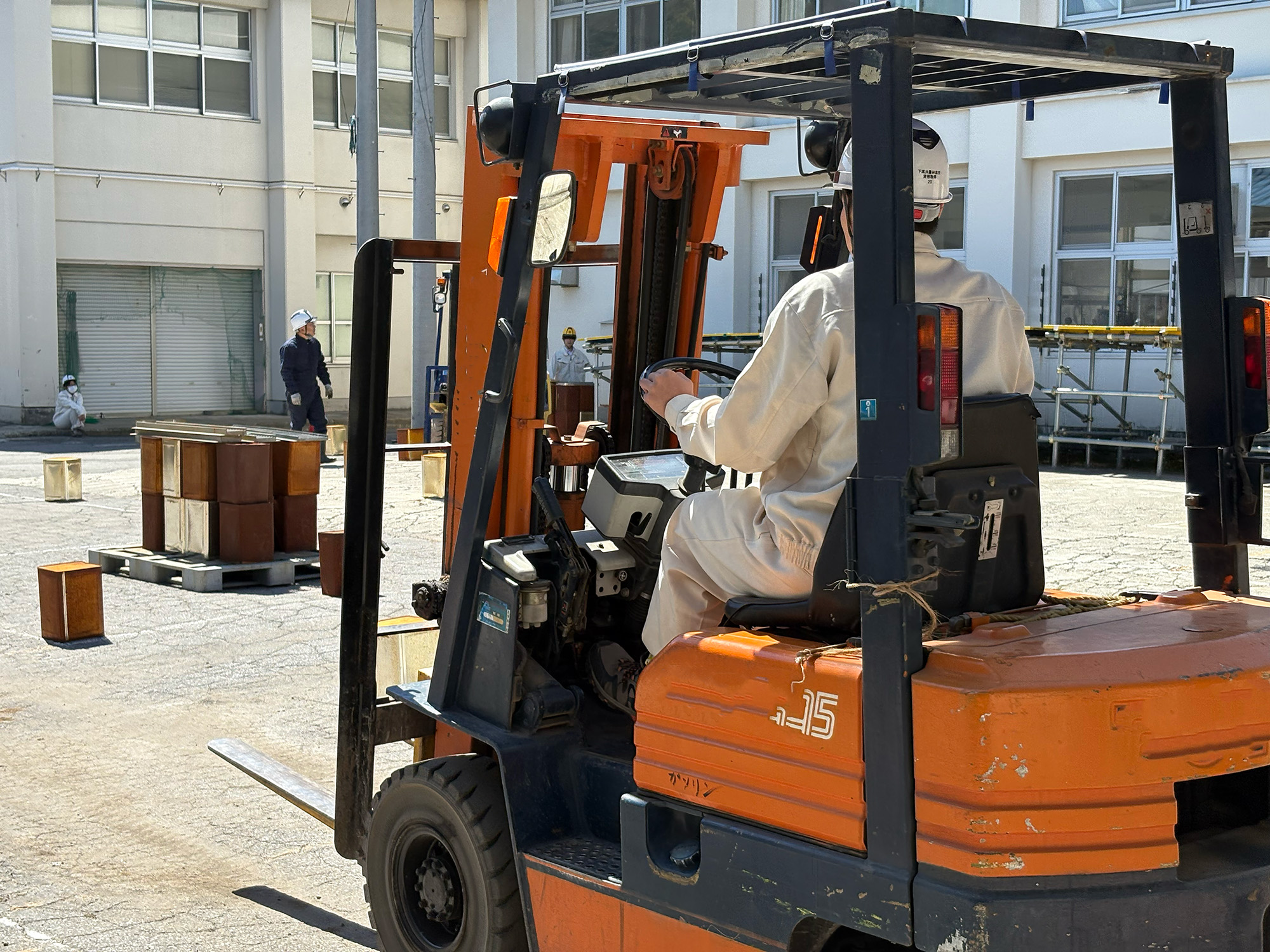 農業機械フォークリフト運転実習