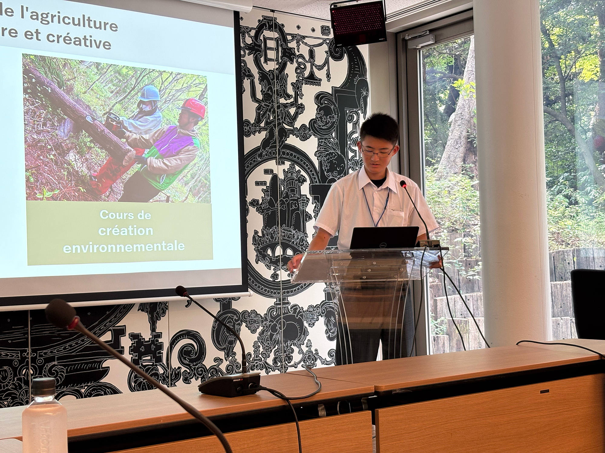 フランス大使館訪問