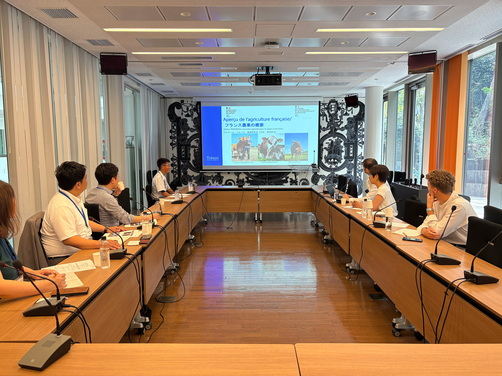 フランス大使館訪問