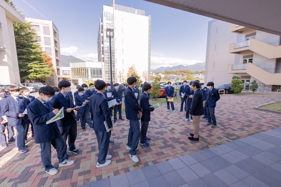 信州大学 繊維学部見学