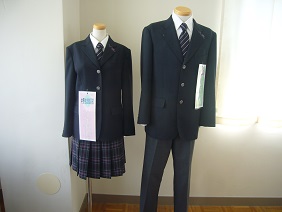 中野立志館高等学校制服画像