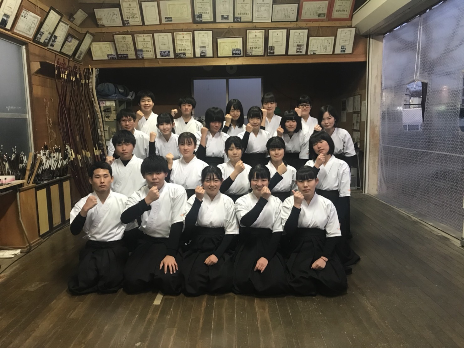 上田東高校　弓道班