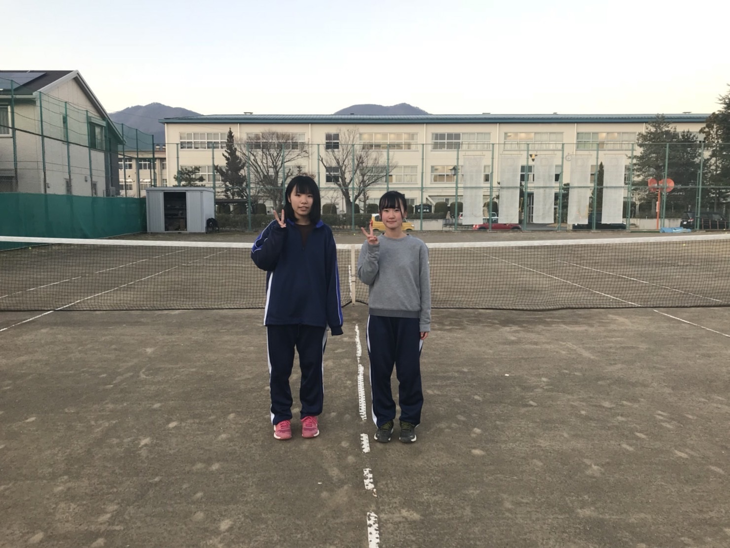 上田東高校　女子テニス班